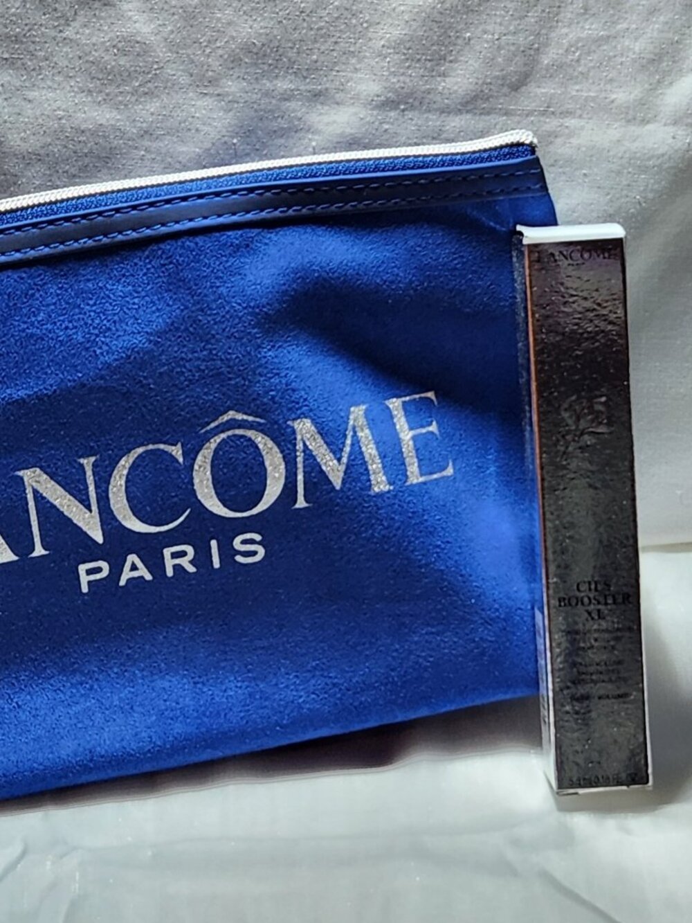 Lancome makeup bag + full size Cils Booster XL NEW